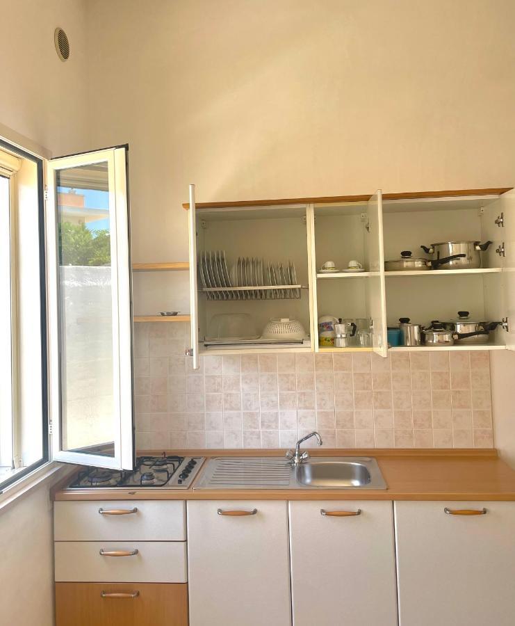 La Rondine Bed And Breakfast Uggiano La Chiesa Exterior photo